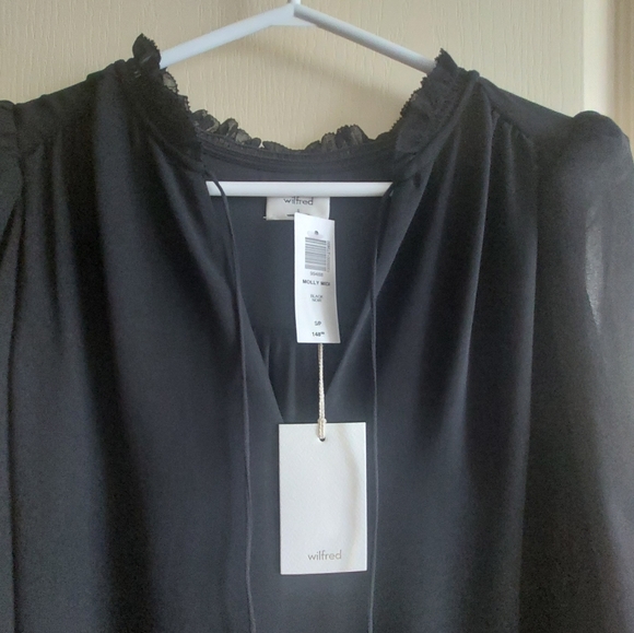 Wilfred Dresses & Skirts - NWT Wilfred Molly Midi Black Dress